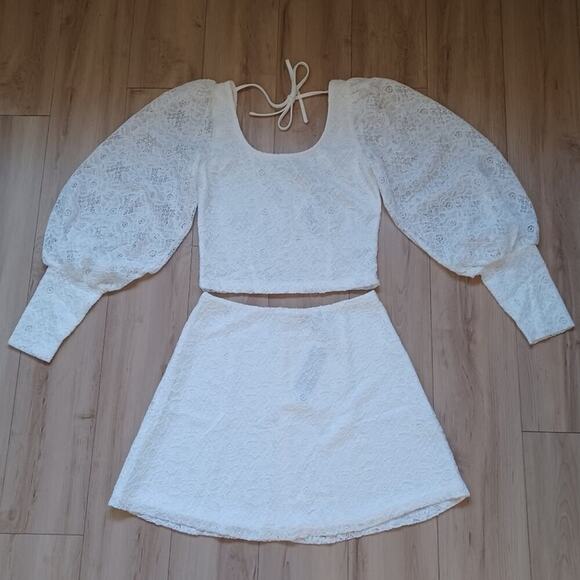 Lulus Stay Stunning Lace Skirt Set Off-White M NWT - Picture 7 of 12